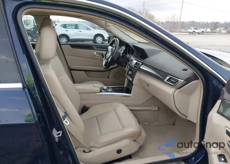 2015 Mercedes-Benz E 350 z USA, uszkodzony, nr VIN WDDHF5KB5FB085188